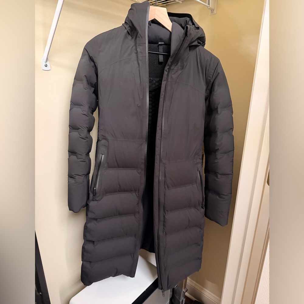 Lululemon Athletica Black Hooded Jacket